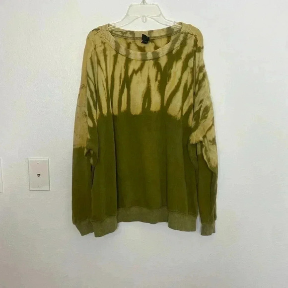 Wild Fable Vintage Tie Dye Green Pullover SweatShirt - Picture 3 of 7